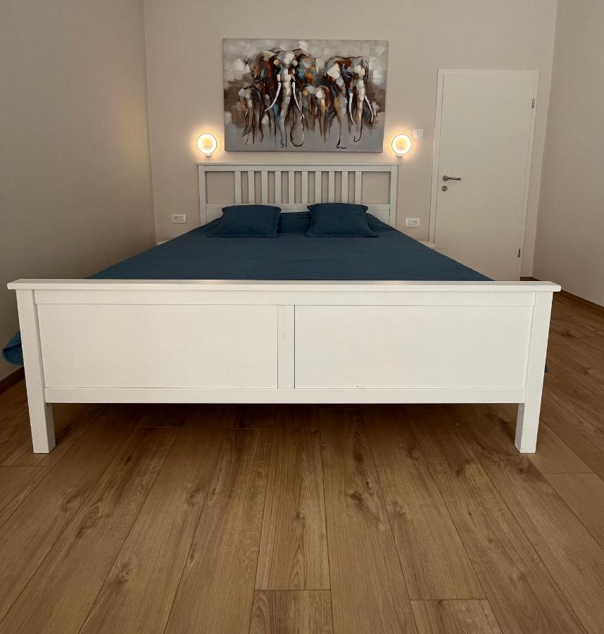 PUY Apartment Check In מראה חיצוני תמונה