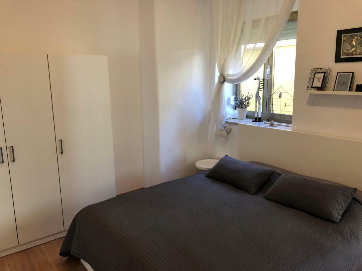 PUY Apartment Check In מראה חיצוני תמונה