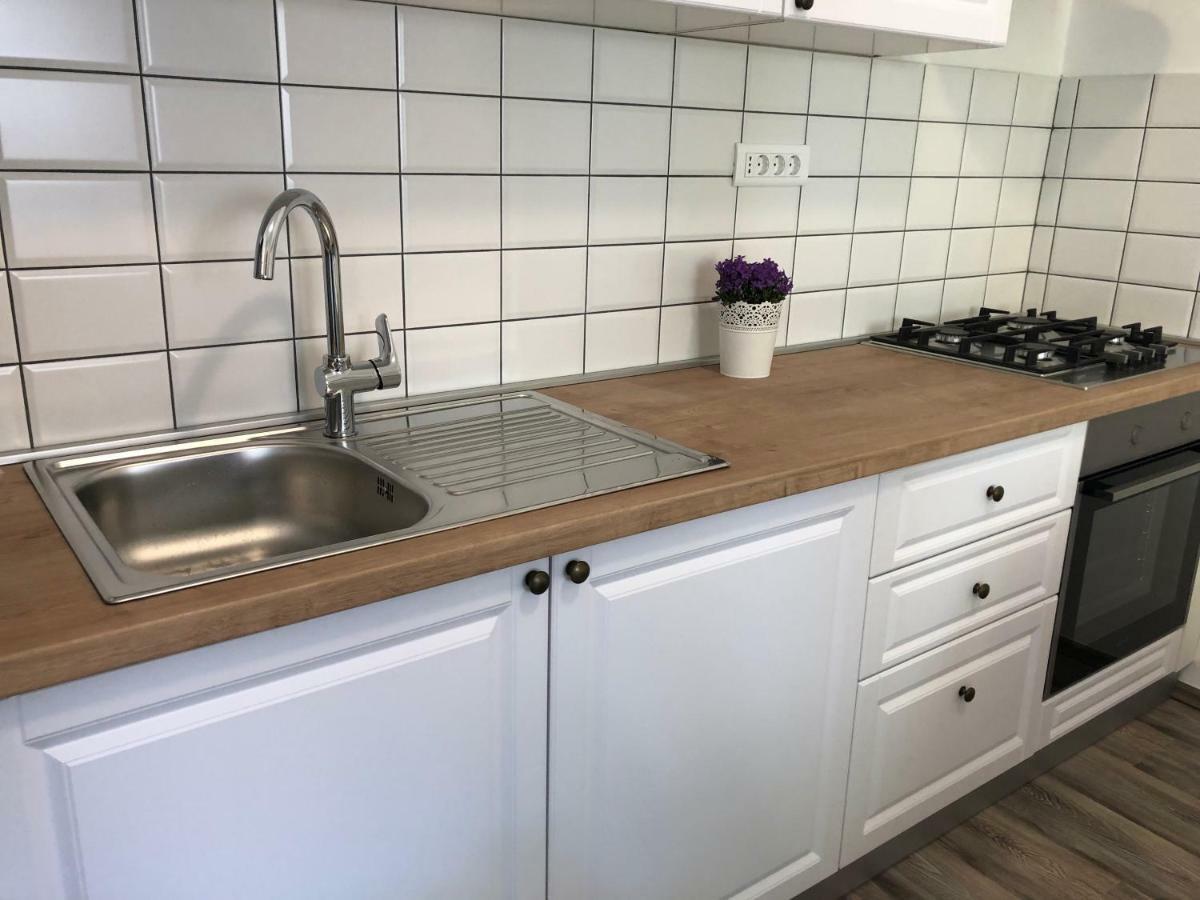 PUY Apartment Check In מראה חיצוני תמונה
